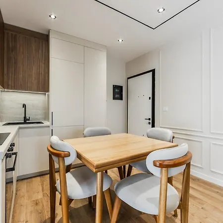 Apartment Metropolitan Living 1br Balcony By Pikhost