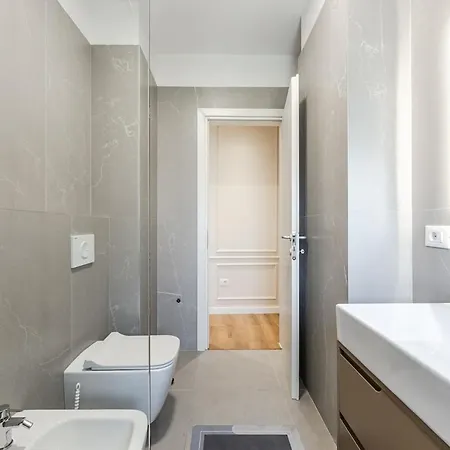 Metropolitan Living 1br Balcony By Pikhost 公寓 地拉那